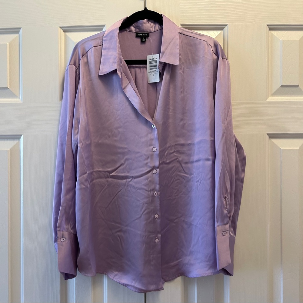 NWT Torrid Satin Button Down Shirt